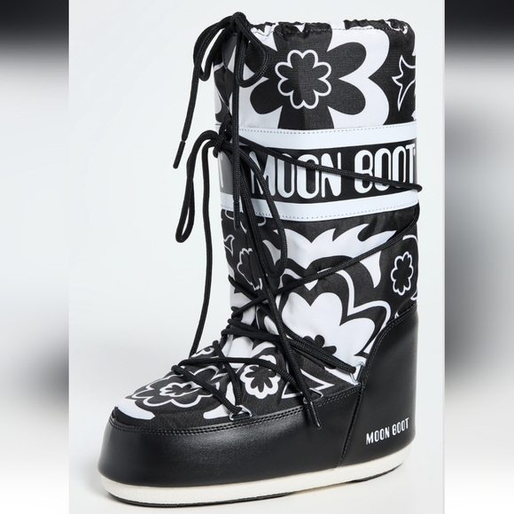 Moon Boot Icon Flower Moon Boots Floral Boots Black White Flowers - Picture 2 of 16